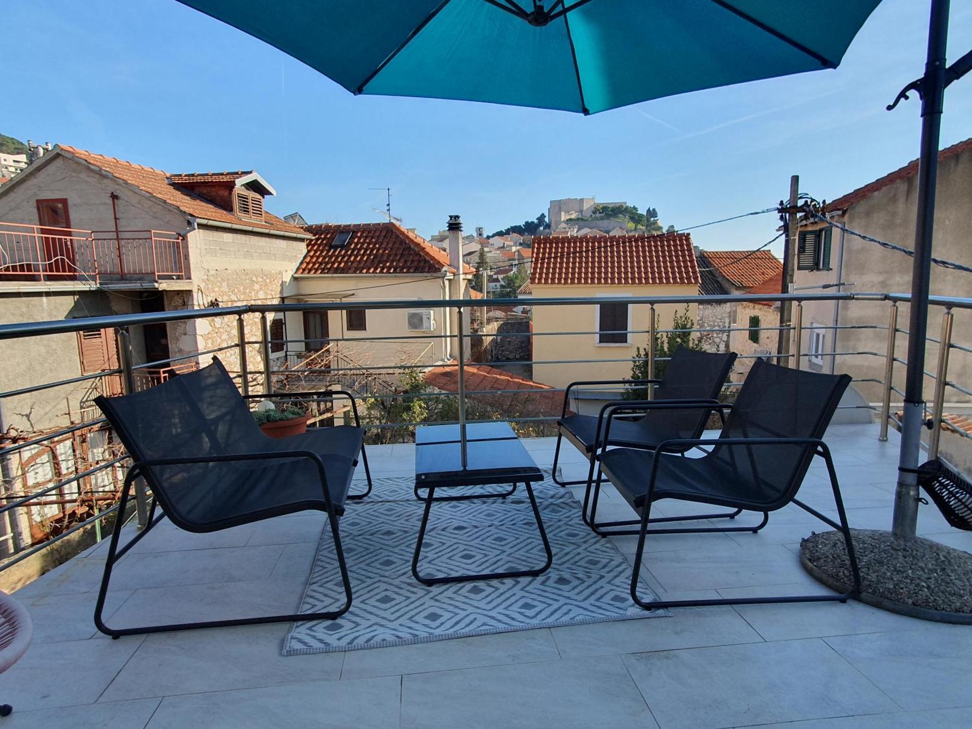 Apartment'S Dalmatia Sibenik Exterior photo