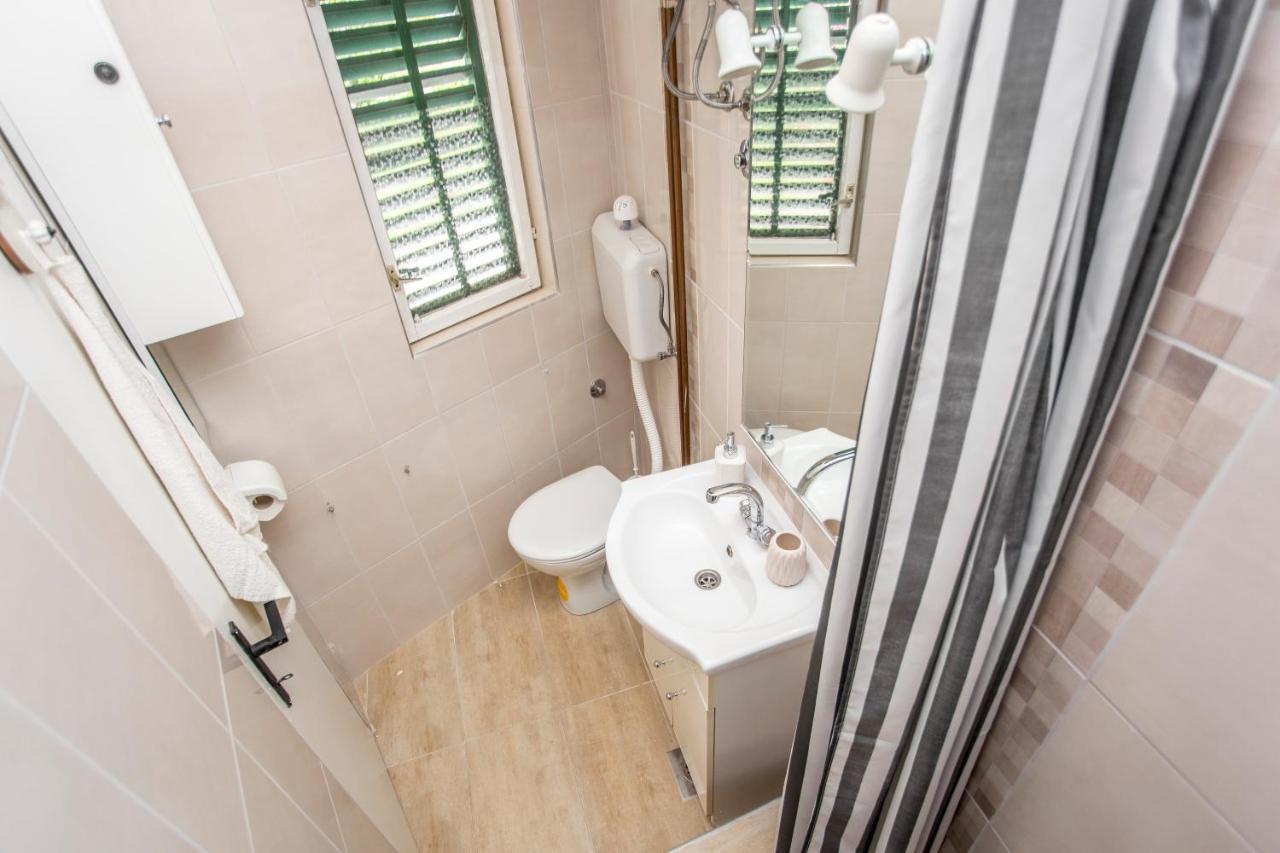 Apartment'S Dalmatia Sibenik Exterior photo